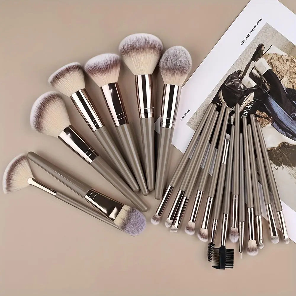 Professional Makeup Brush Set, Cosmetic Brush Set, Includes Foundation Brush, Eyelash Brush, Brow Brush, Eyeshadow Brush, Christmas Halloween Thanksgiving Gift, Makeup Blending Brushes, Makeup Brushes Kit
